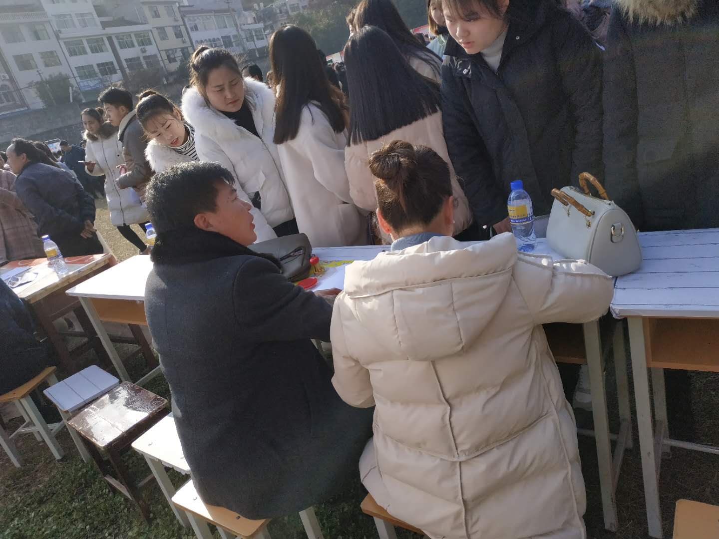 HR問從上家公司辭職原因，哪種回答最不可?。?/>
								</a>
							</div>
							<div   id=