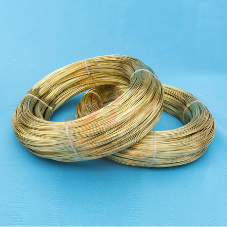 銅線與鋁線不能連接在一起，給您滿意的答案